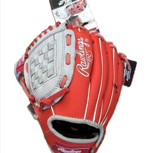 Rawlings 9.5" Tee Ball Ronald Acuña Signature Series Glove.